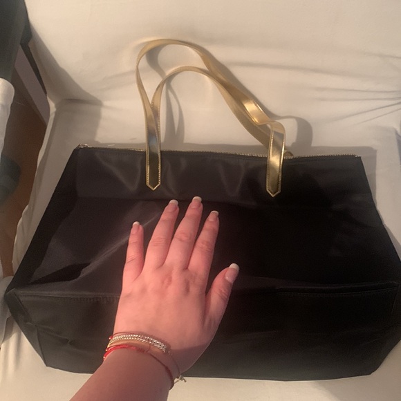 Givenchy (brand new) large black & gold tote bag - Picture 5 of 8